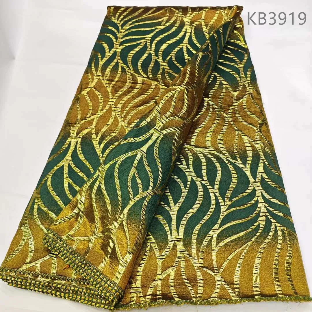 African Brocade Jacquard Latest Lace Fabric High Quality 2024 Gold Brocade Fabric Tulle Lace for Nigerian Wedding Dress KB3919