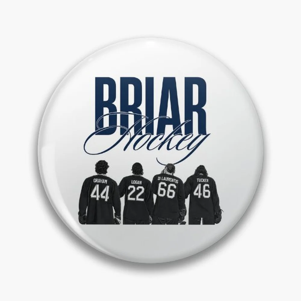 Briar Hockey, Briar University, Off Campus Pin Holographic Star Heart Pin Brooches Laminated Button Fashion Accessory