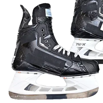Heat Moldable Carbon Fiber Hockey Skates 1