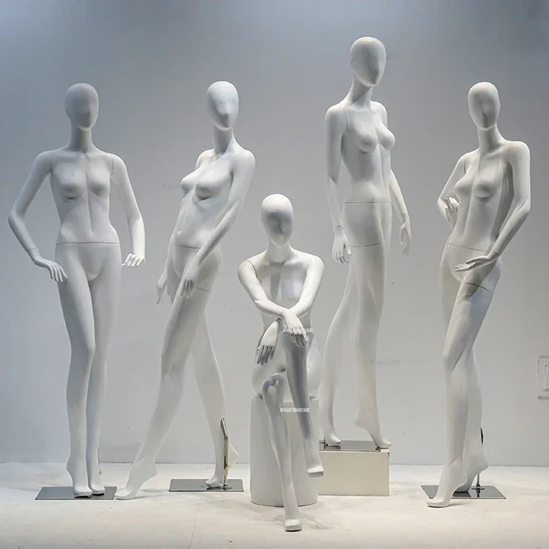 Nordic Full Body Women's Mannequins Fashion Clothing Store Wedding Dress Window Display Props Fake Human Body Female Model Stand