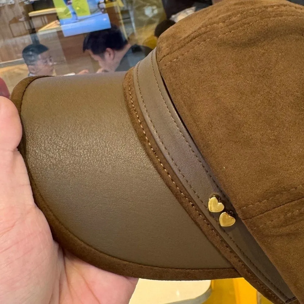 New Faux Leather Women's Octagonal Newsboy Cap Spliced Love Duckbill Cap Sun-Shading Brim Baker Boy Hat Fall Winter Wear