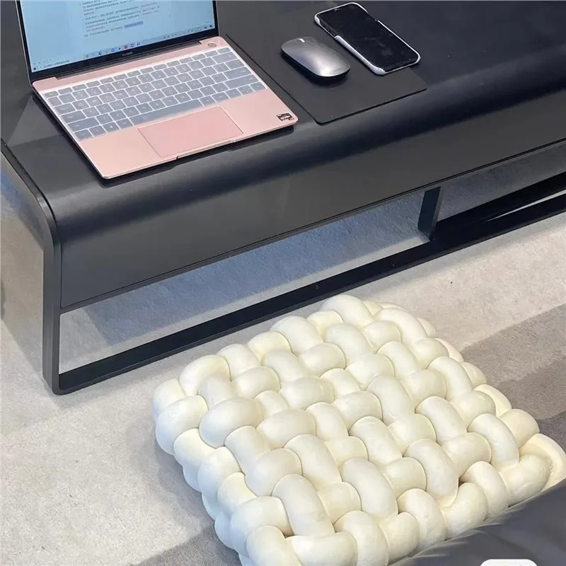 Square handmade twist chair, Nordic seat cushion lazy ground tatami bay window backrest Internet celebrity soft fart cushion
