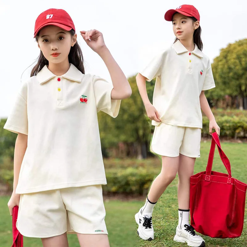 

Summer 2024 New Korean Edition Fashionable Girls' Short Sleeved Shorts Sports Children's Two Piece Set Trendy