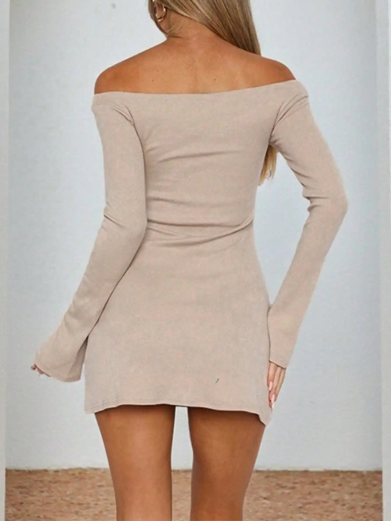 Herfst-winter off-shoulder bodycon-jurk - afslankende mini-jurk met lange mouwen en elegante stijl