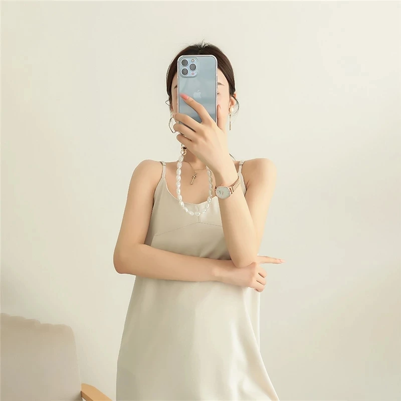 Luxury Korean Mobile Phone Stone Shaped Pearl Portable Bracelet Chain For iPhone 16 15 14 Pro max 13 12