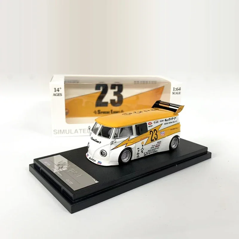 

Aurora 1:64 Alloy Model Car T1 Bus Die-Cast Vehicle Collection Yellow Flash Coating