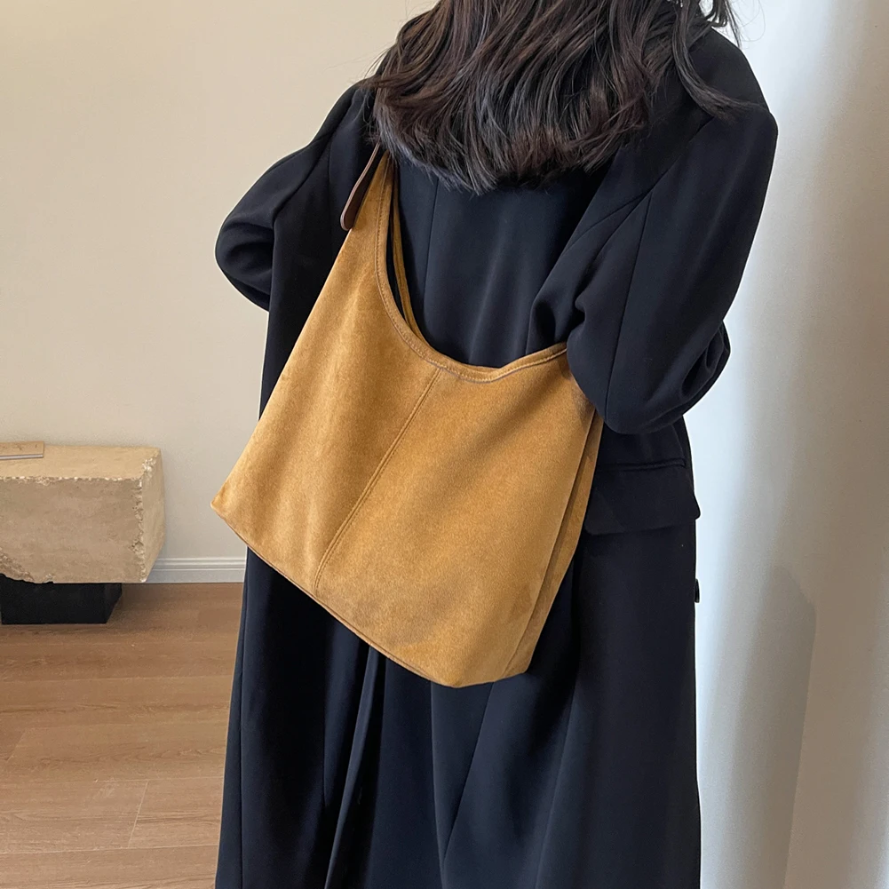 

Women Suede Shoulder Bag Stylish Crossbody Bag Solid Color Top Handle Bag Adjustable Strap Casual Tote Purse Daily Commuting Bag