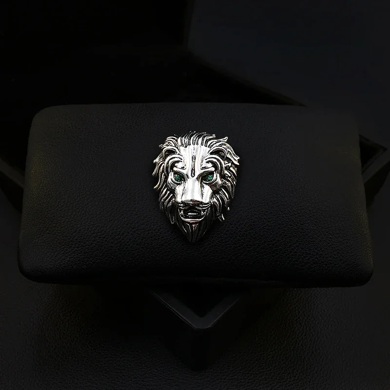 

1805 Retro Exquisite Magnetic Lion Brooch Men's High Sense Animal Pins Suit Neckline Corsage Clothes Accessories Jewelry Badge