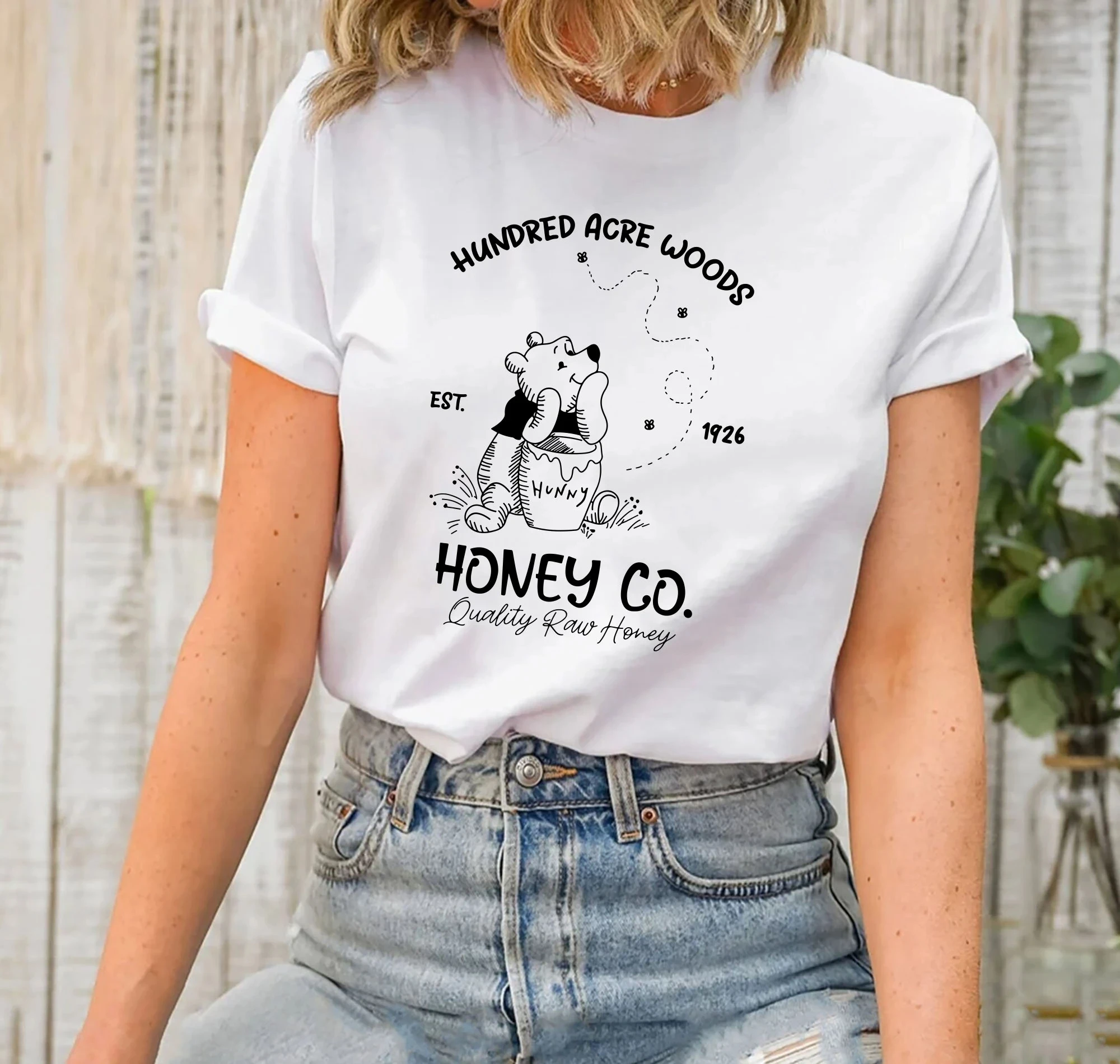 

Retro 100 Mu Forest Honey Company Retro Winnie The Pooh T-shirt (founded in 1926) Classic Bear Round-neck Shirt