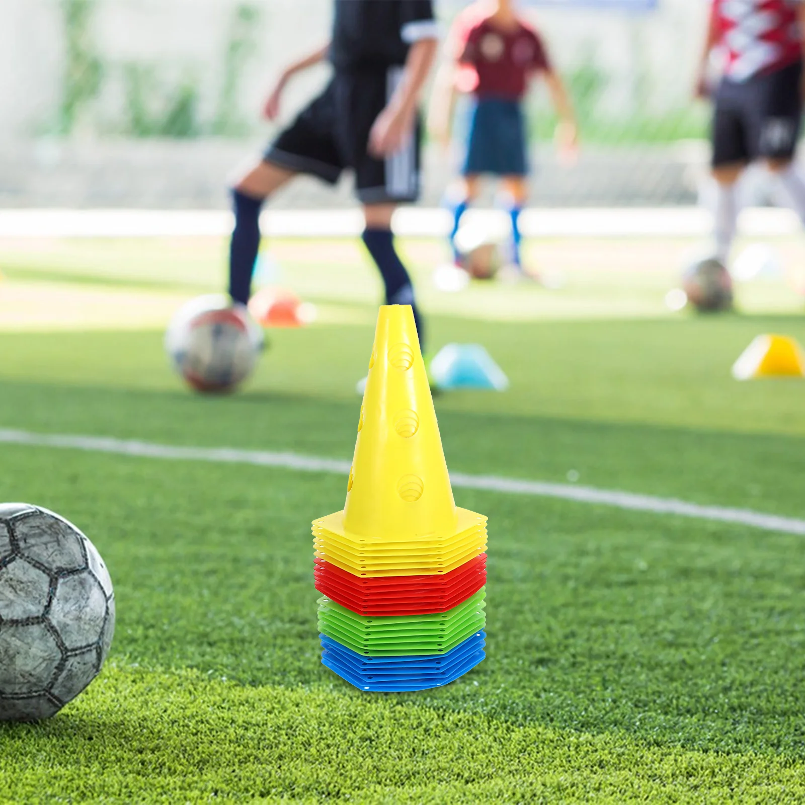 24個入り トレーニングコーン プラスチック製アジリティマーカー サッカー バスケットボール ドリル用 多色 安全コーン 交通コーン 道路駐車用