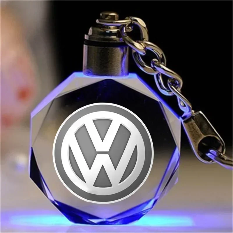 LED Car Key Rings Keychain Decor Pendant for Volkswagen Jetta Golf Polo Bora Beetle CC MK4 MK7 MK6 Tiguan Touran Passat Sagitar