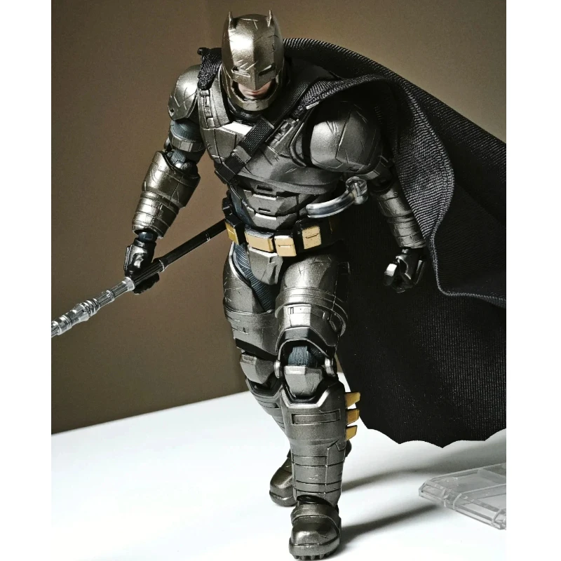 

Panle Dc Armored Batman Cape Hero Action Figure Collectible Model Decoration Birthday Gift Desktop Ornament Articulated In Stock
