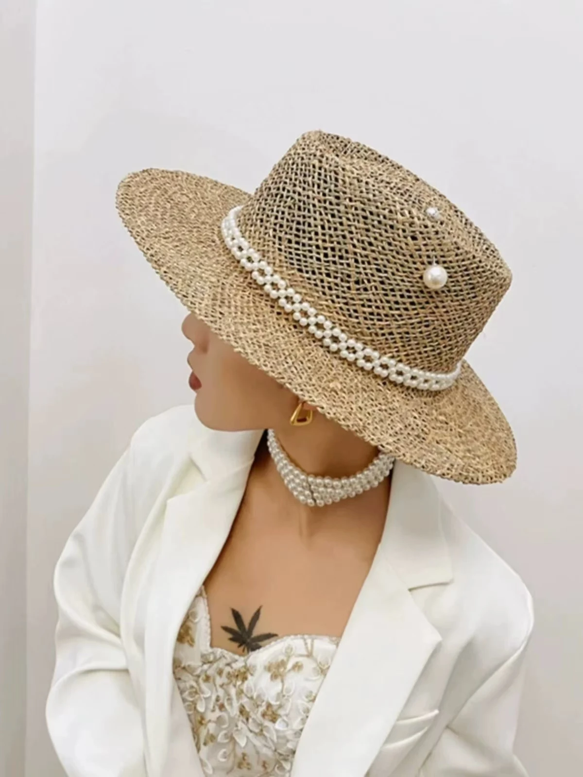 

Summer straw hat pearl pin women's summer seaside sunshade hollow groove flat top straw hat sombrero