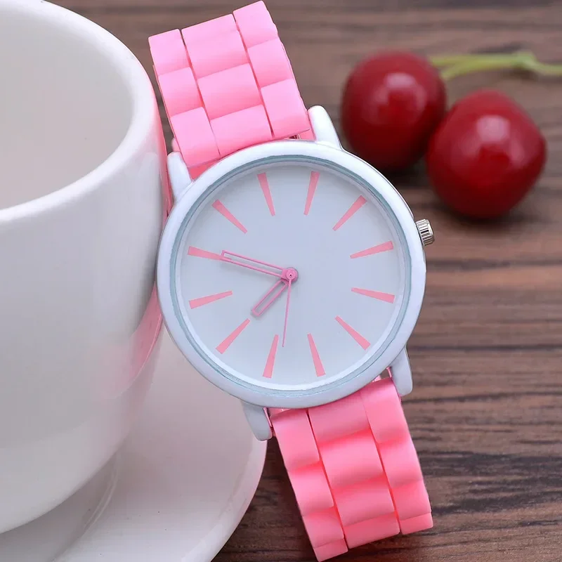 Orologio in Silicone con puntatore scavato ultrasottile alla moda per ragazze orologio da studente femminile orologio al quarzo da donna in gelatina reloj para mujer