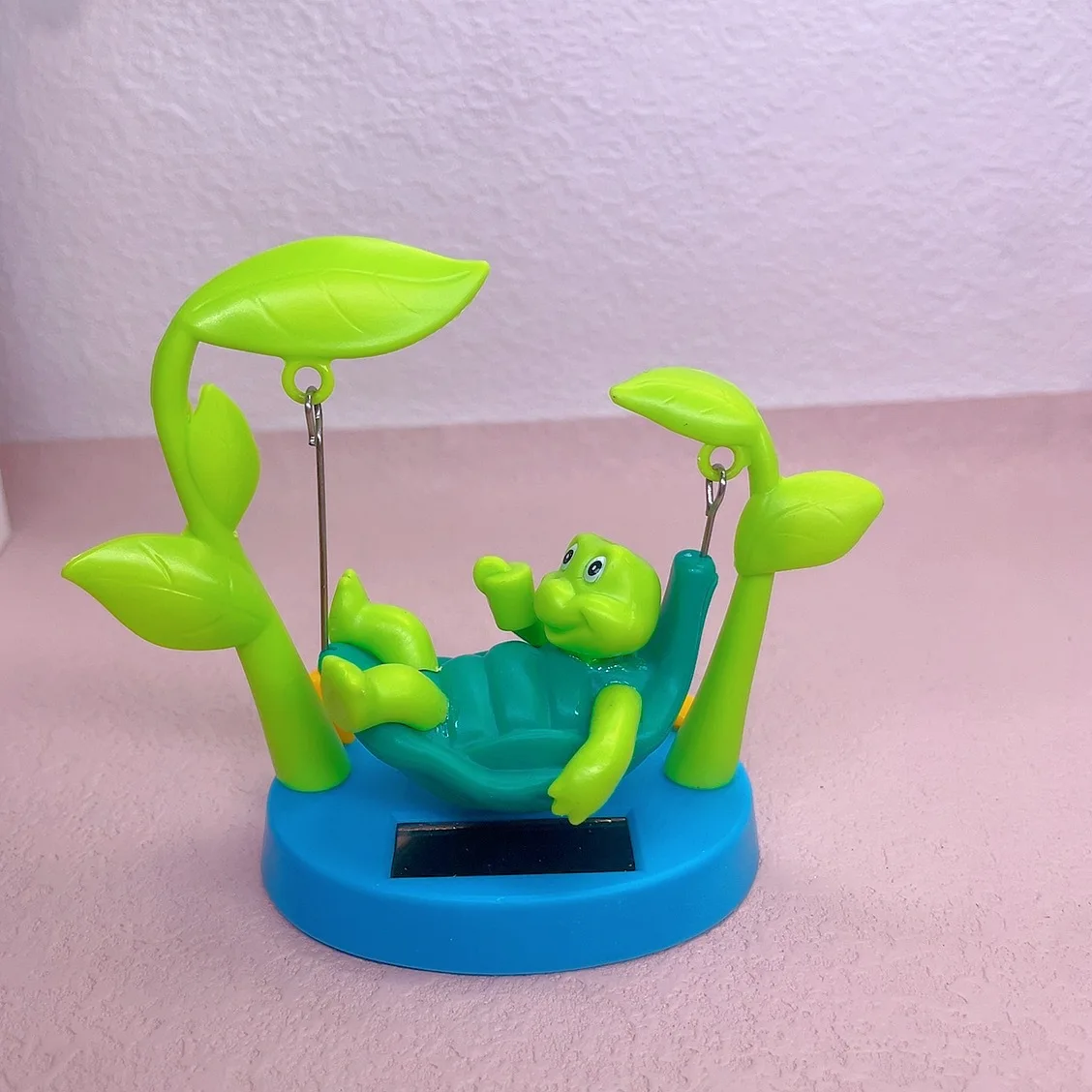 

Солнечная работа, украшение интерьера автомобиля, мультяшная кукла-черепаха Цяньцю, игрушка, украшение для дома