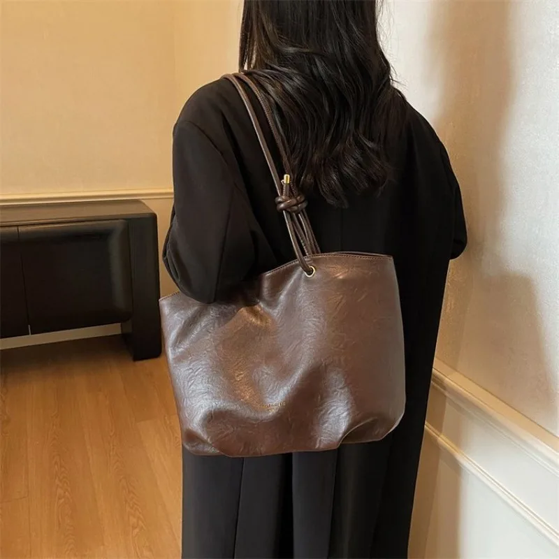 

Vintage Designer Bag Large Capacity Fashionable Versatile Tote Bags for Women Shoulder Bags Shopping Bags Bolsas Femininas Сумка