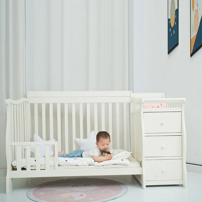 European Pine Baby Cradle Portable Folding Multifunctional Crib Cradle for Newborn Nursery