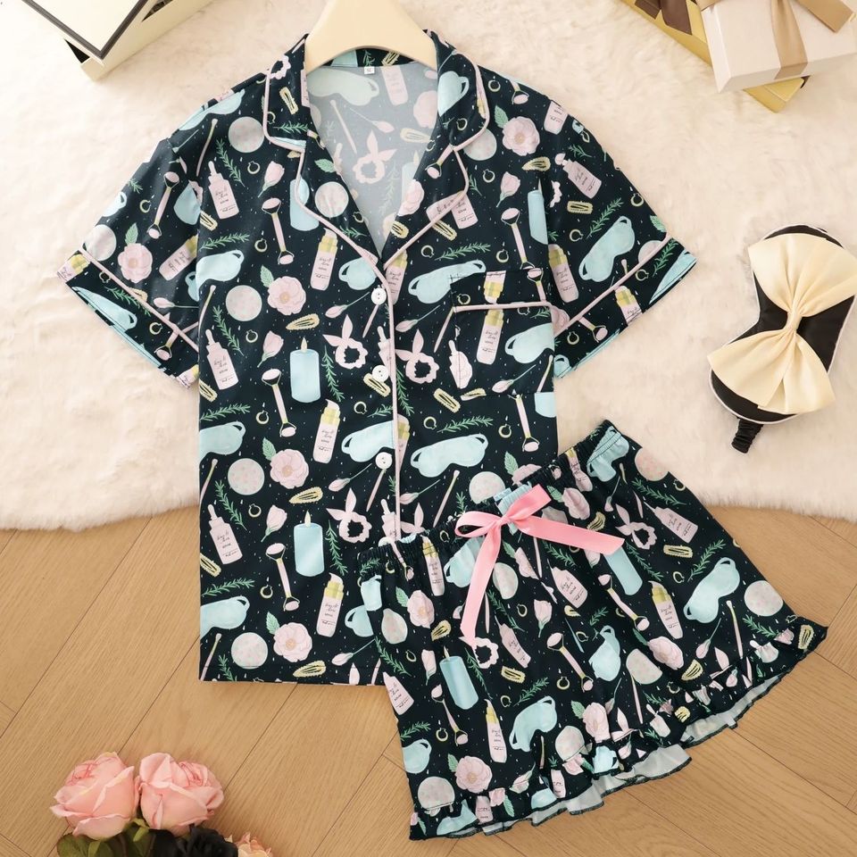  Dark style beauty, skincare, printed pajamas set for women, lapel, short sleeved shorts, atmospheric home wear 