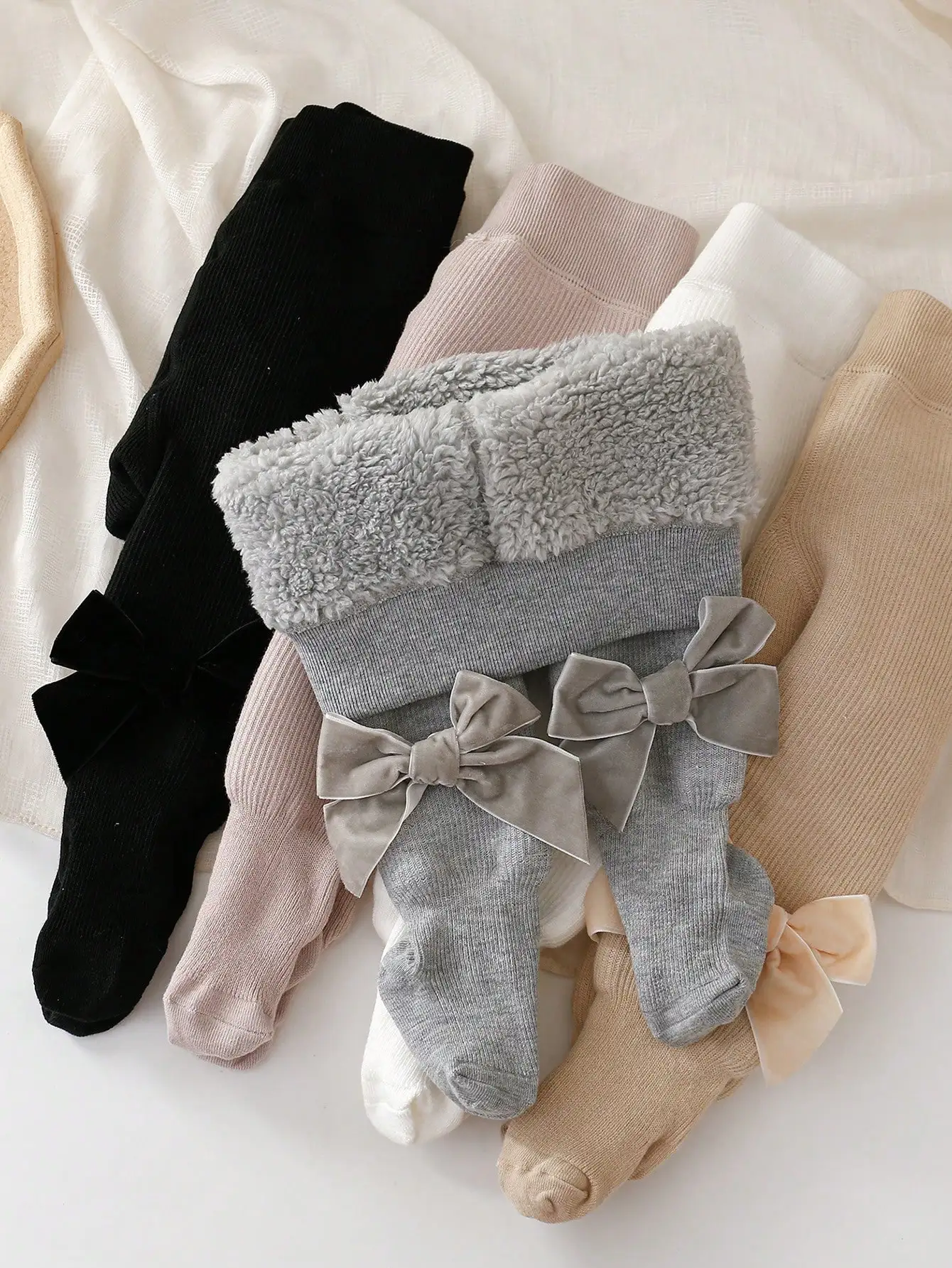 1 Pair of Girls' Thick Casual Cotton Toddler Baby Girls' Pantyhose with Velvet Bowknots, Snowproof and Warm Children's Tights, 0-3 Years Old