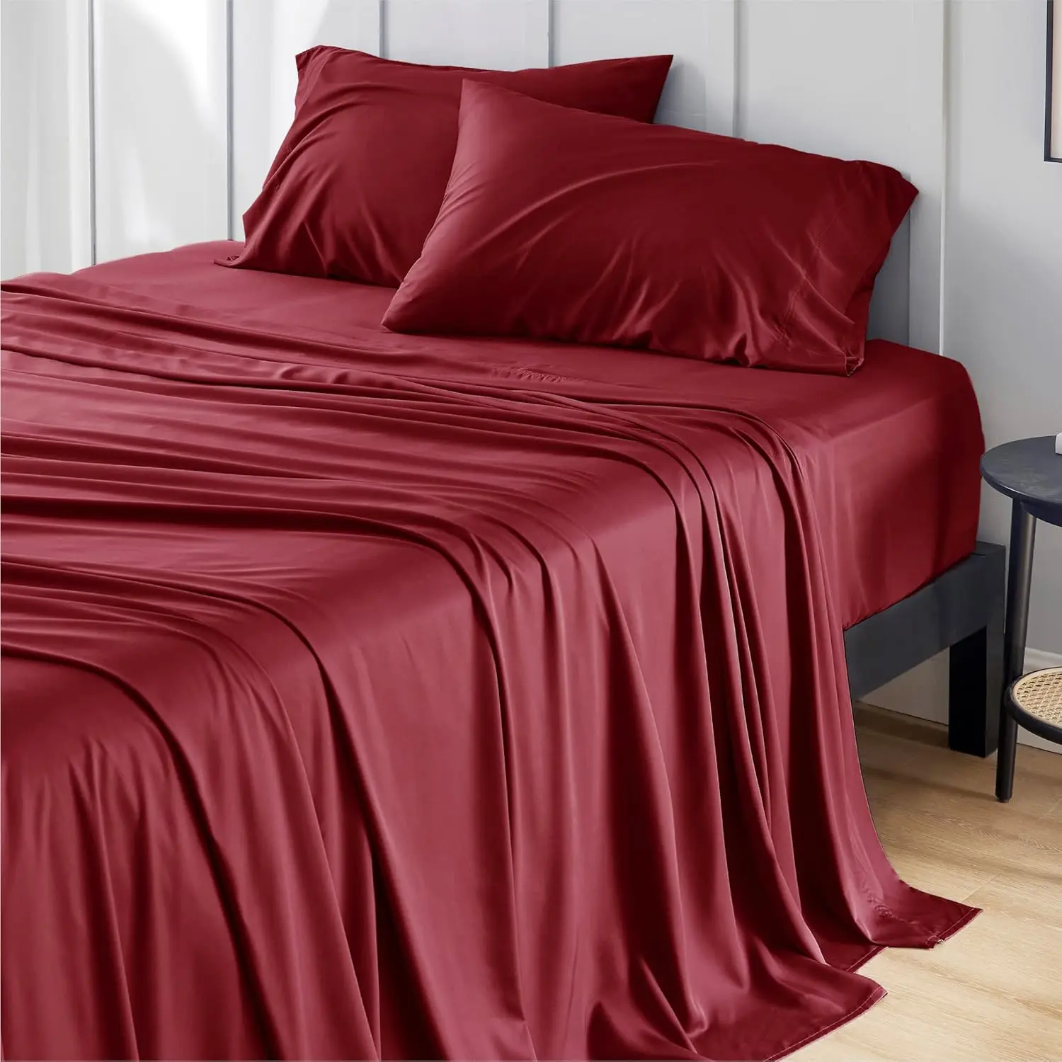 King Size Sheets Set, , Similar to Silk Bed Sheets Set 4 Pieces with 1 Deep Pocket Fitted Sheet, 1 Flat Sheet, and 2 Pillowcases 5