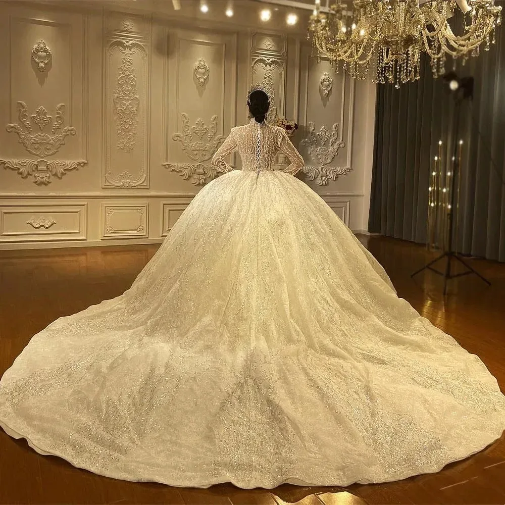 Personnalisé nouveau luxe perles paillettes mariée robes de mariée col haut dentelle Appliques chapelle Train robes de bal robe de grande taille