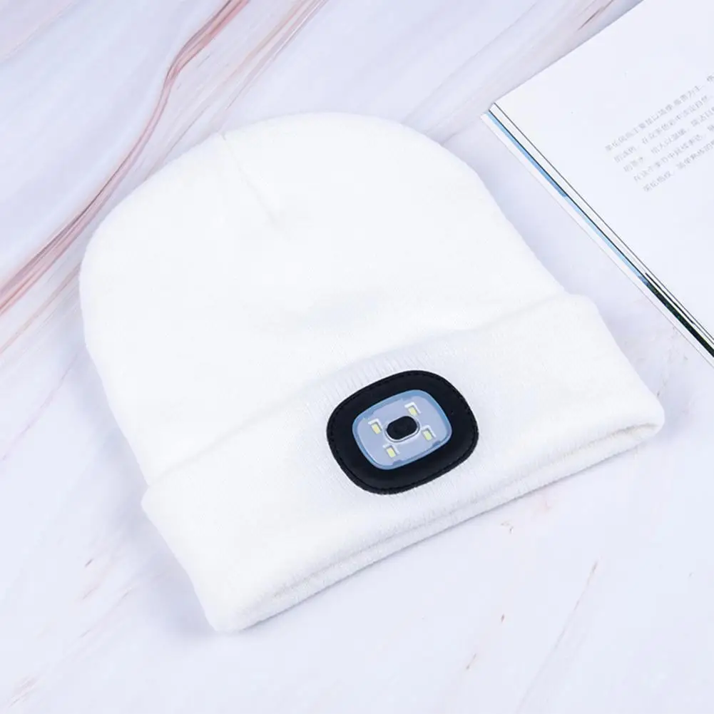 

LED Lighted Beanie Cap for Women Men, Rechargeable 4 LED Headlamp Hat, Knitted Winter Hat for Unisex Winter Knit Beanie Unisex