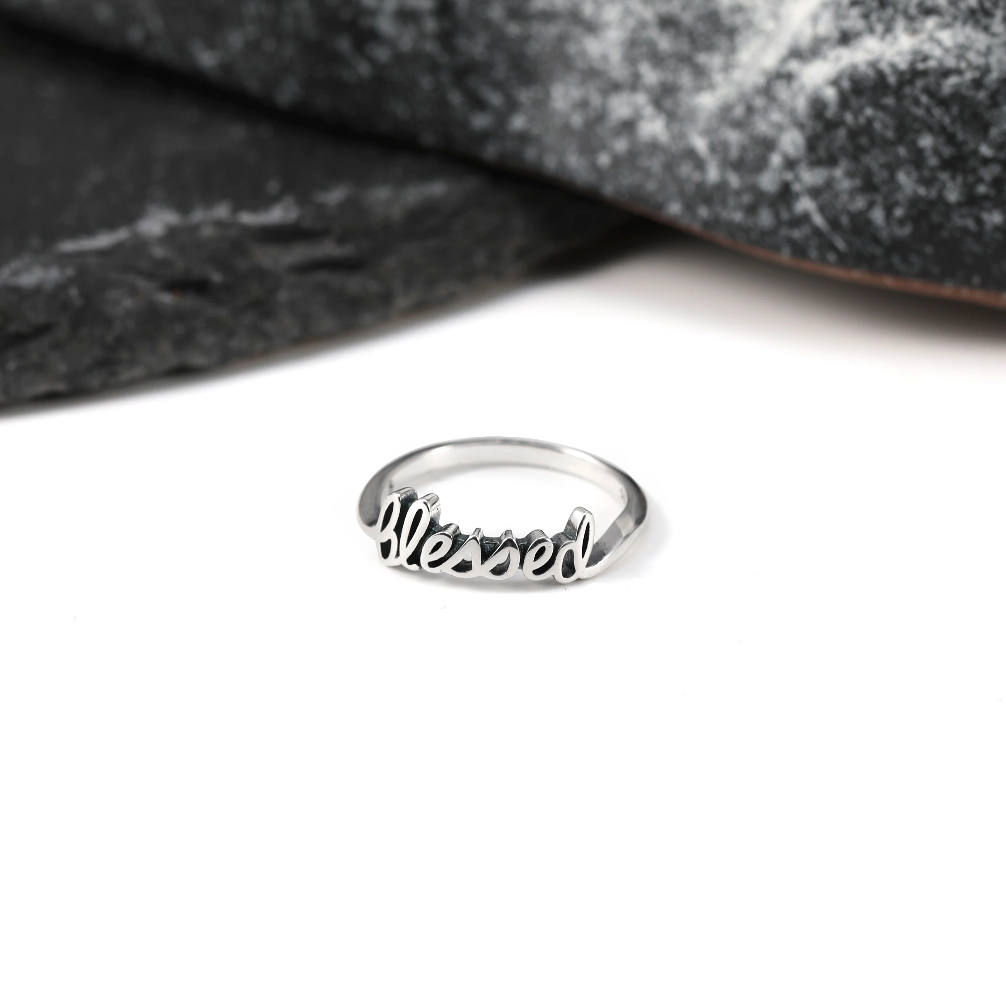 

R015 genuine 925 sterling silver fashionable and exquisite "Blessed" Ring