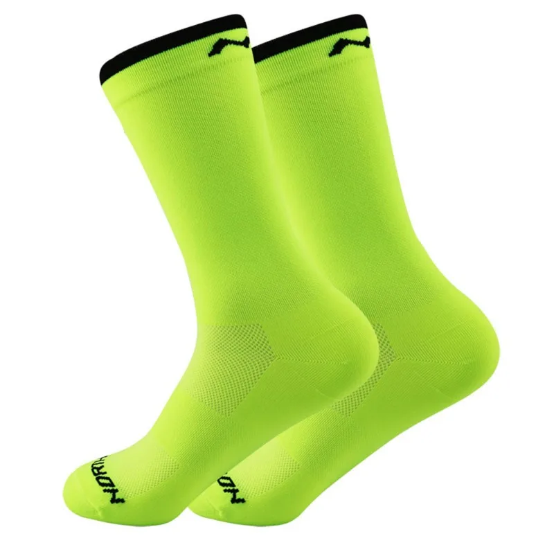 1/6  pairs new sprring Fashion versatile mid tube socks Lightweight breathable men's socks daily comfortable simple men's socks