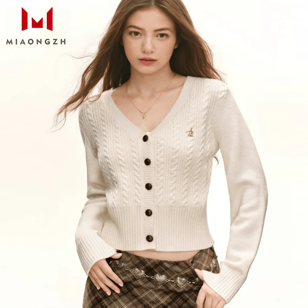 

2025 New Fashion Knitted Cardigan For Women V Neck Long Sleeve Slimming Tops Spring Autumn Female Vintage Sweater Streetwear