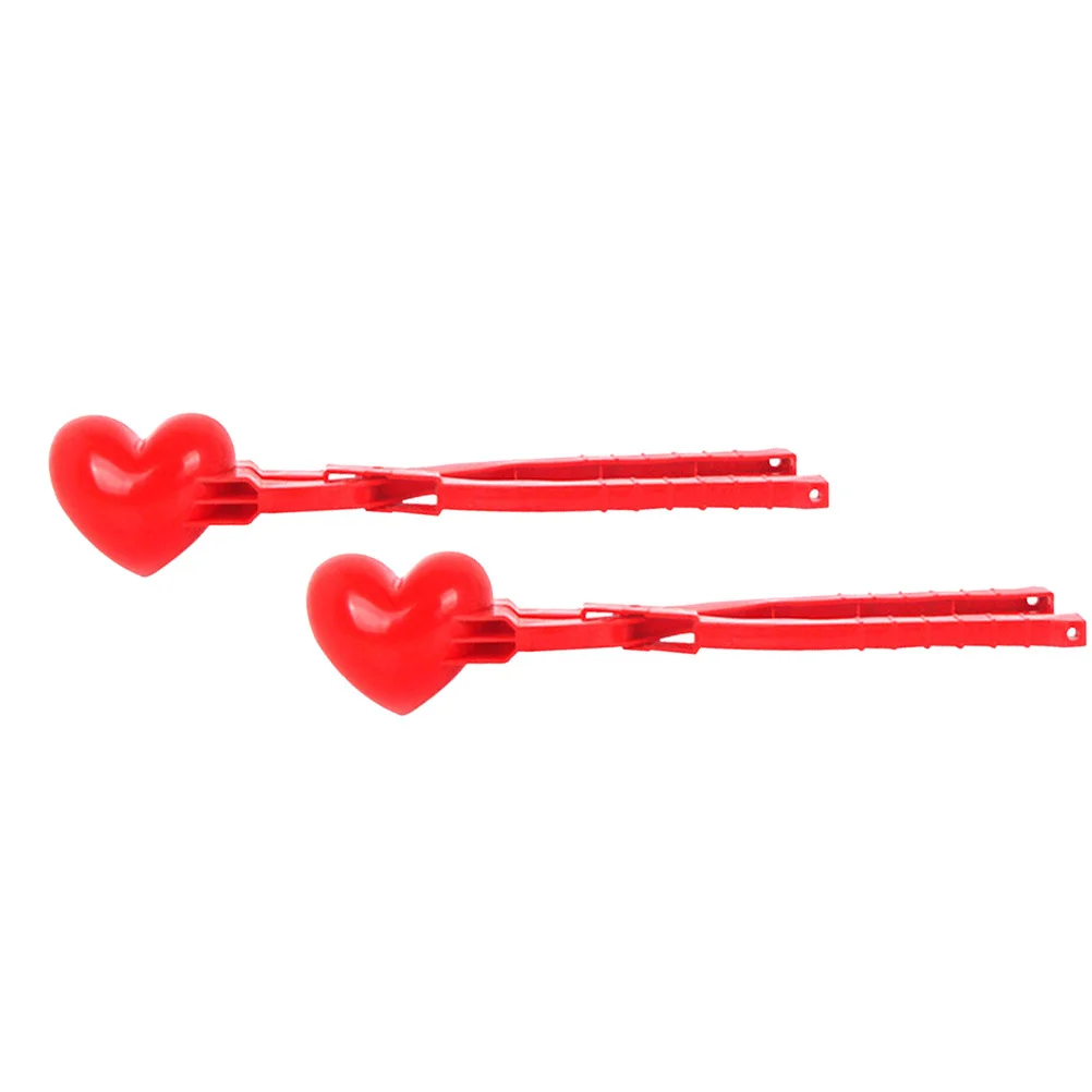 2Pcs Plastic Heart Shaped Maker Clips Outdoor Winter Fun Clamp Kids Snow Mold Frostbite Safety Heart Shaped Maker