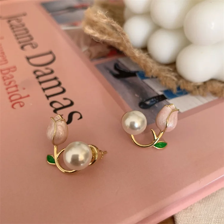 Trending Imitation Pearl Lotus Stud Earring In 2023 Korean Fashion Jewelry Party Elegant Cheap Earrings Free Shipping Wholesale