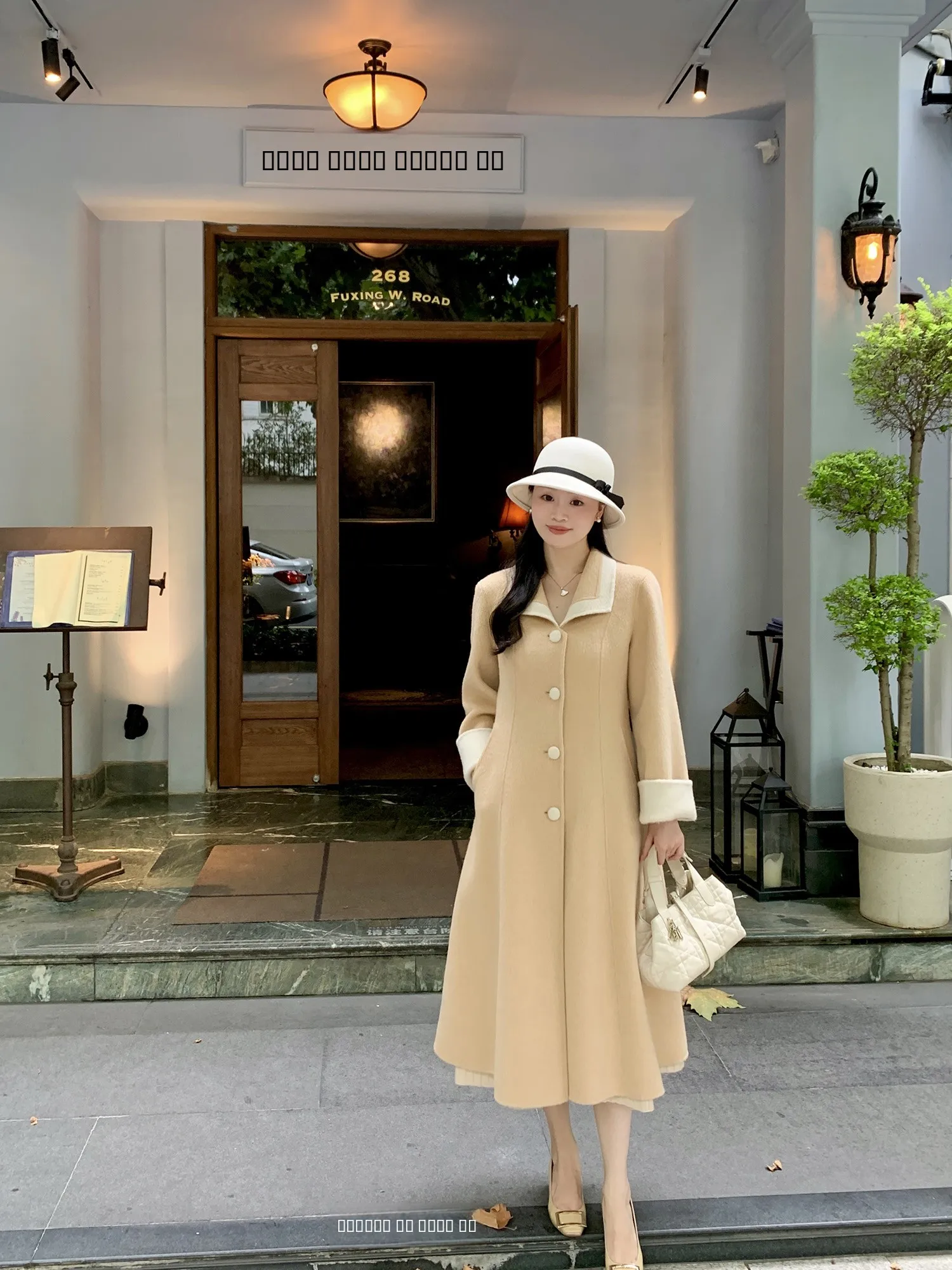 

Винтажное шерстяное пальто Wang Han Yan для женщин: приталенное, двубортное, средней длины, осенне-зимнее, модное верхнее пальто