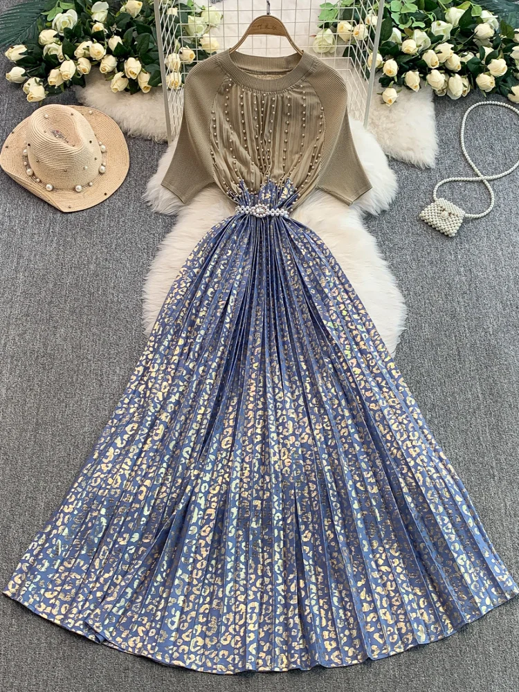 High-End-Strick runde Ne Dr frauen Neue Sle Schwere Gefrieste Abnehmen Taille Hohe Taille Gefaltete Lange Rock pendeln Korea...