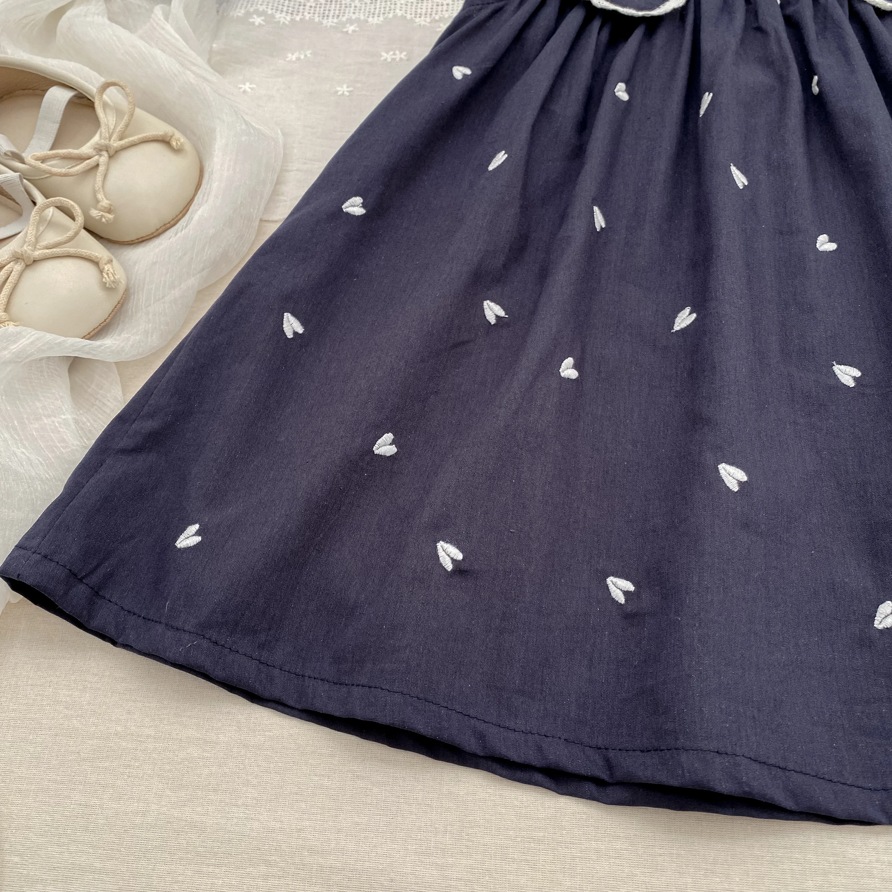 2026 Sommer-Schwesterkleidung 0-24M Baby Mädchen Ärmellose Baumwoll-Stickerei Baby Bodysuit 2-6 Jahre Süße Partykleider für Kinder – Detail 24