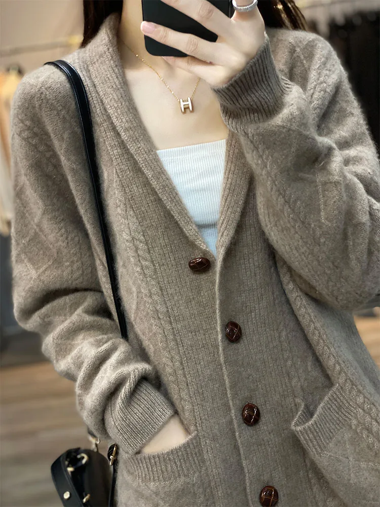 Autumn Winter High Quality Premium Knitted Cardigan Women\'s 100%Wool Cashmere Sweater V-neck Loose Large Size Coat Jacket Female