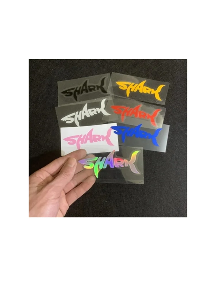 Autocollant de voiture requin réfléchissant imperméable, 2 pièces, autocollants décoratifs pour carrosserie, protection des rayures, moto électrique modifiée