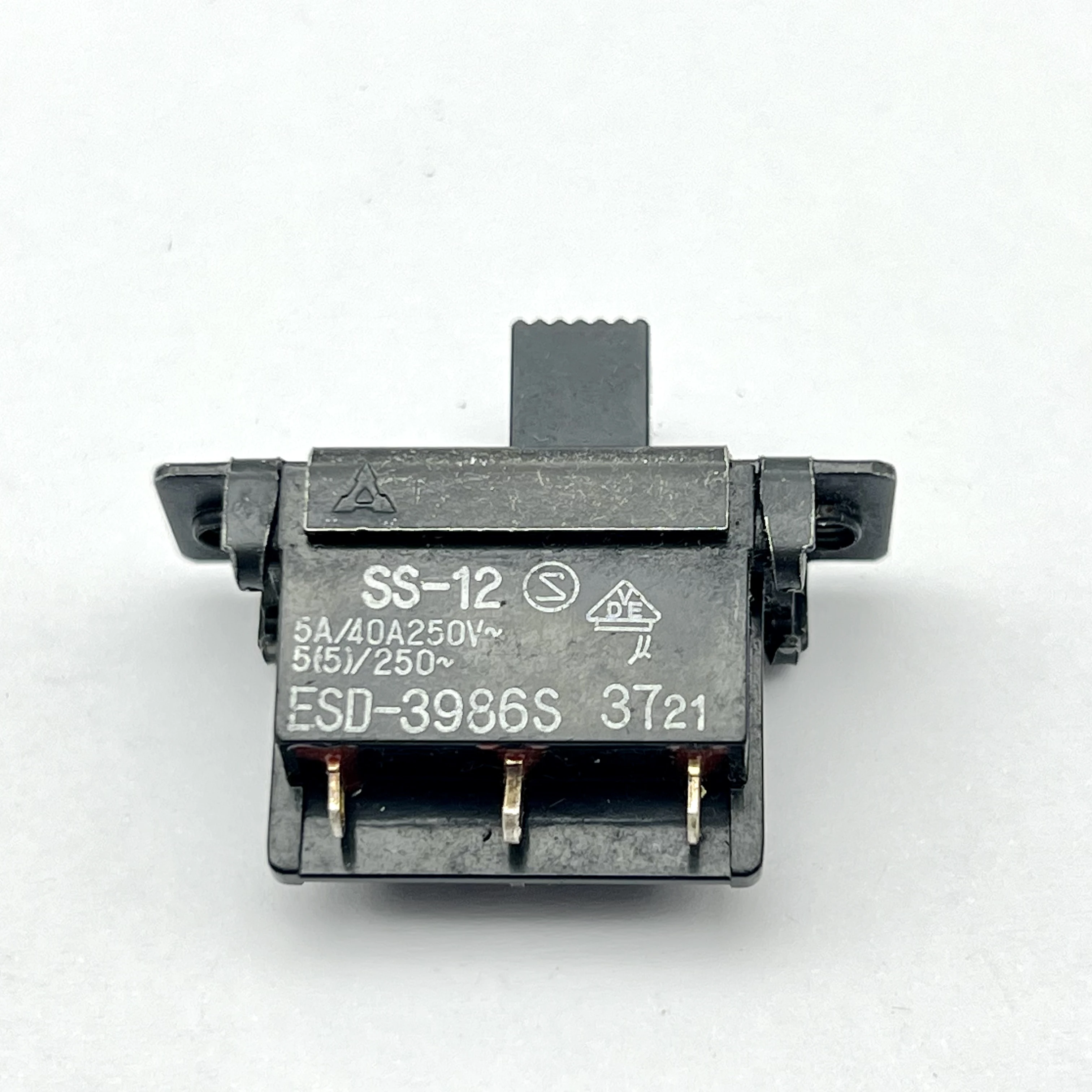 1 PCS SS-12 ESD-3986S 5A/40A 250V2 shift switch shaft length 9MM