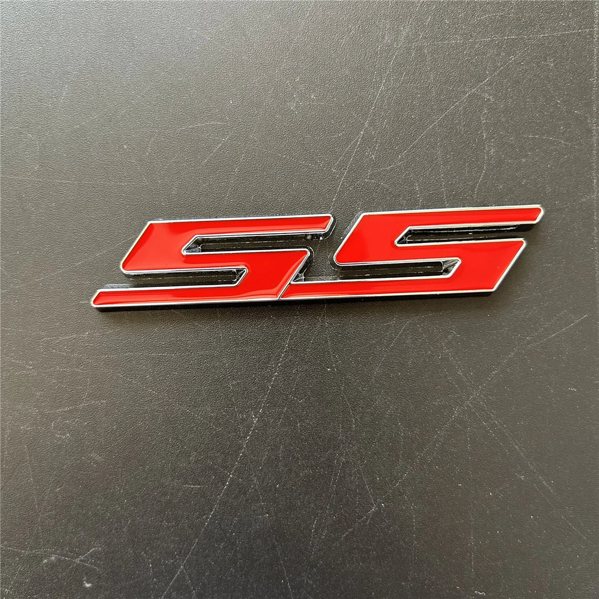 3D Car Sticker Front Hood Grill Emblem Grille Badge for Chevrolet SS Sport Cruze Camaro Captiva Aveo Lacetti Rear Trunk stickers