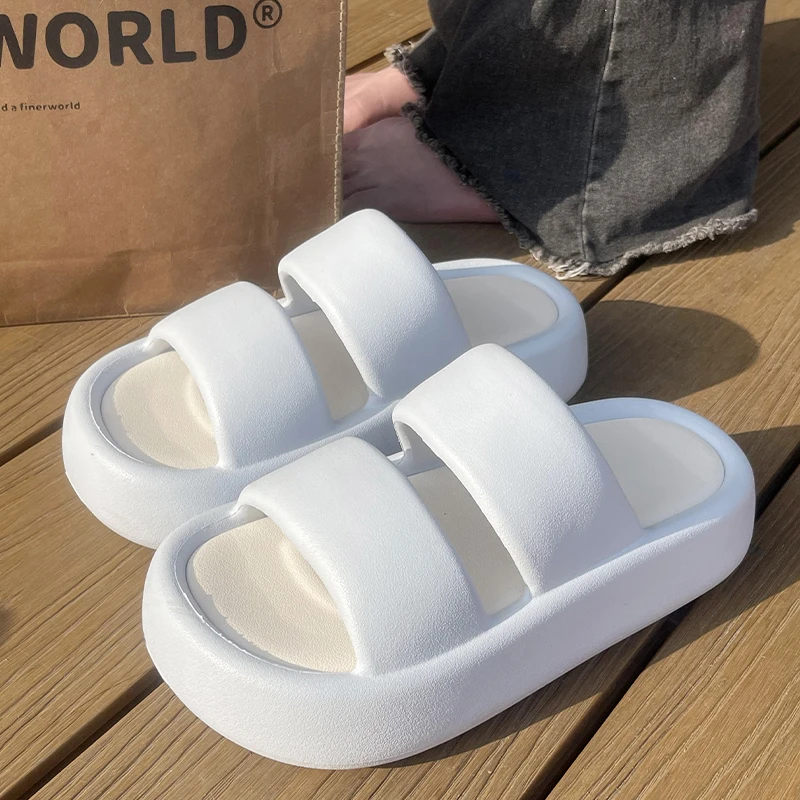 

Женские шлепанцы на платформе, модные уличные пляжные сандалии с толстой подошвой, комфортные мягкие шлепанцы из ЭВА, нескользящие домашние тапочки для ванной