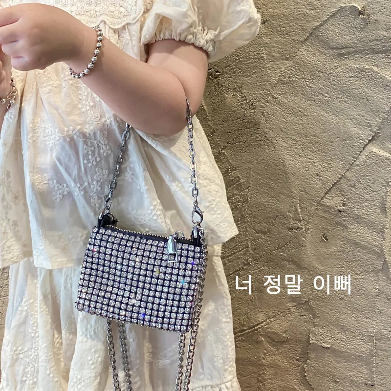 Torebki dziecięce piękny diament torba na łańcuszku koreańska nowa 2023 modna torba Crossbody Casual słodka torebka