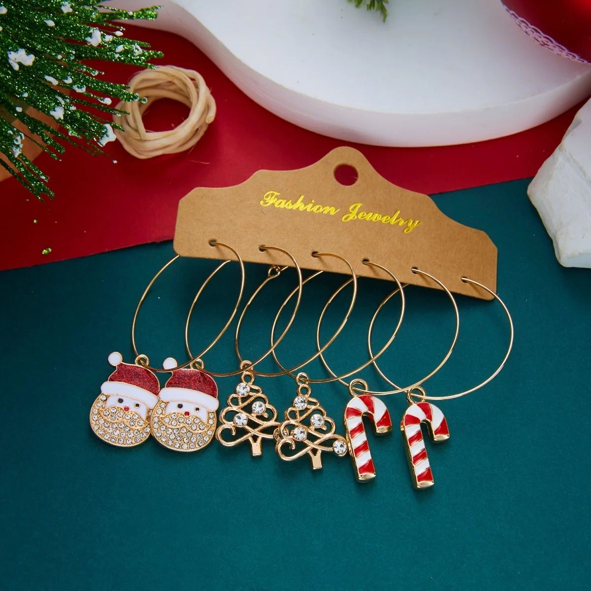 3 Paar/Set Weihnachts-Strass-Ohrringe mit Hirsch, Zuckerstange, Geschenkbox, für Damen, niedliche Weihnachtsmann- und Weihnachtsbaum-Ohrringe, Schmuck – Detail 28