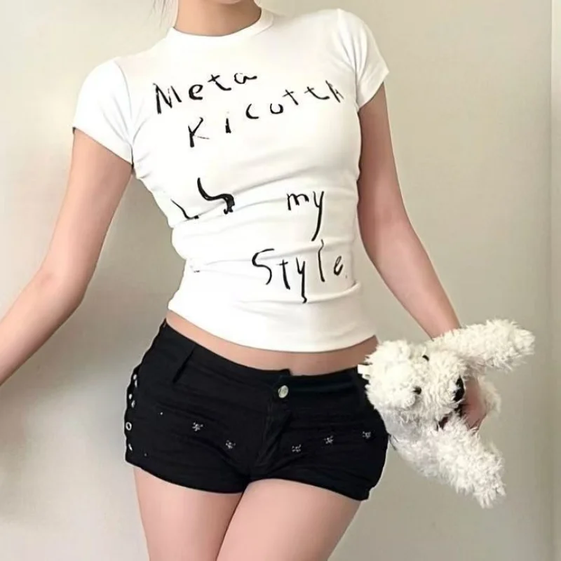 Корейский стиль, облегающий повседневный топ с короткими рукавами и обычным дизайном плеч для женщин с круглым вырезом и буквой в американском стиле Pri