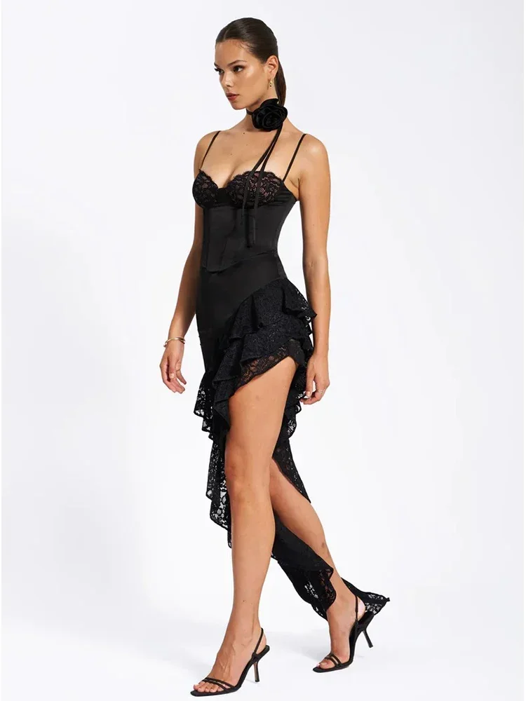 Robe Corset en Satin et dentelle pour femmes, Sexy, bretelles Spaghetti, noire, sans manches, à volants irréguliers, Maxi, élégante, soirée