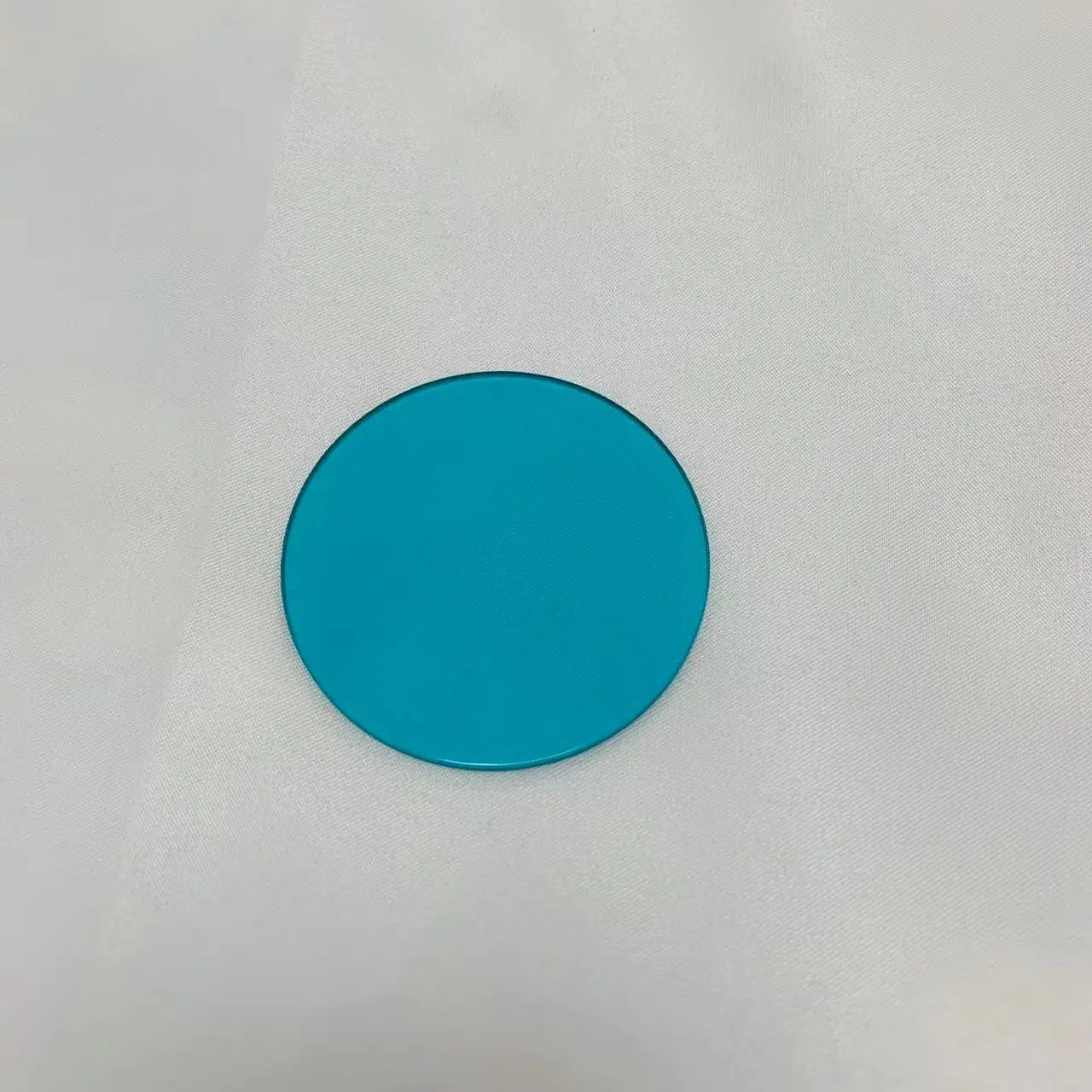 Lọc Ánh Sáng Xanh Thủy Tinh Kích Thước Đường Kính 55Mm Nhìn Thấy Được Trong Suốt IR Thông Thấp Loại QB26 BG18
