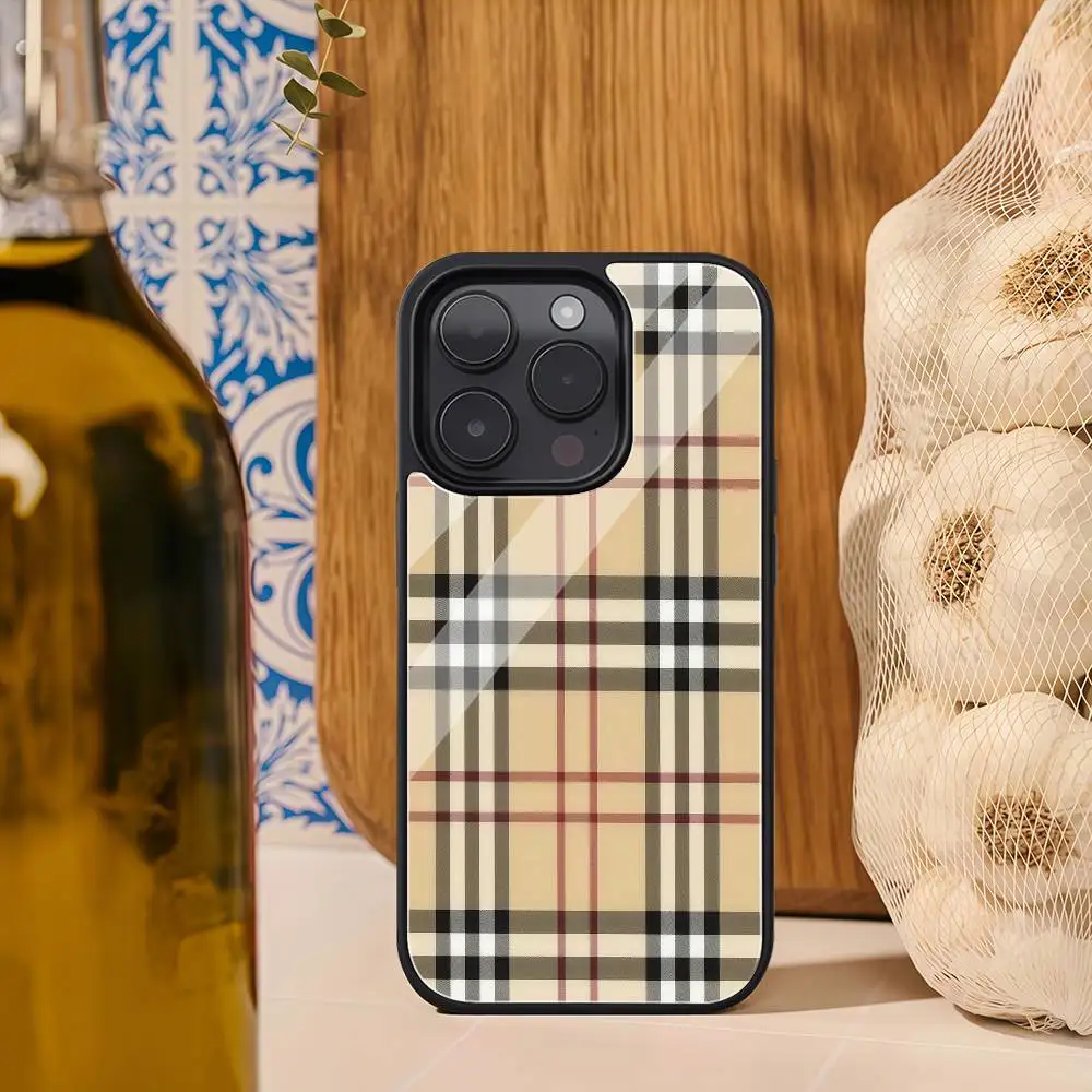 Brown Cloth Pattern Phone Case Fashion Ins Phone Case For IPhone 16 15 14 13 12 11 Pro Max Glossy HD Hard PC Cover Cute Anime - náhled 4