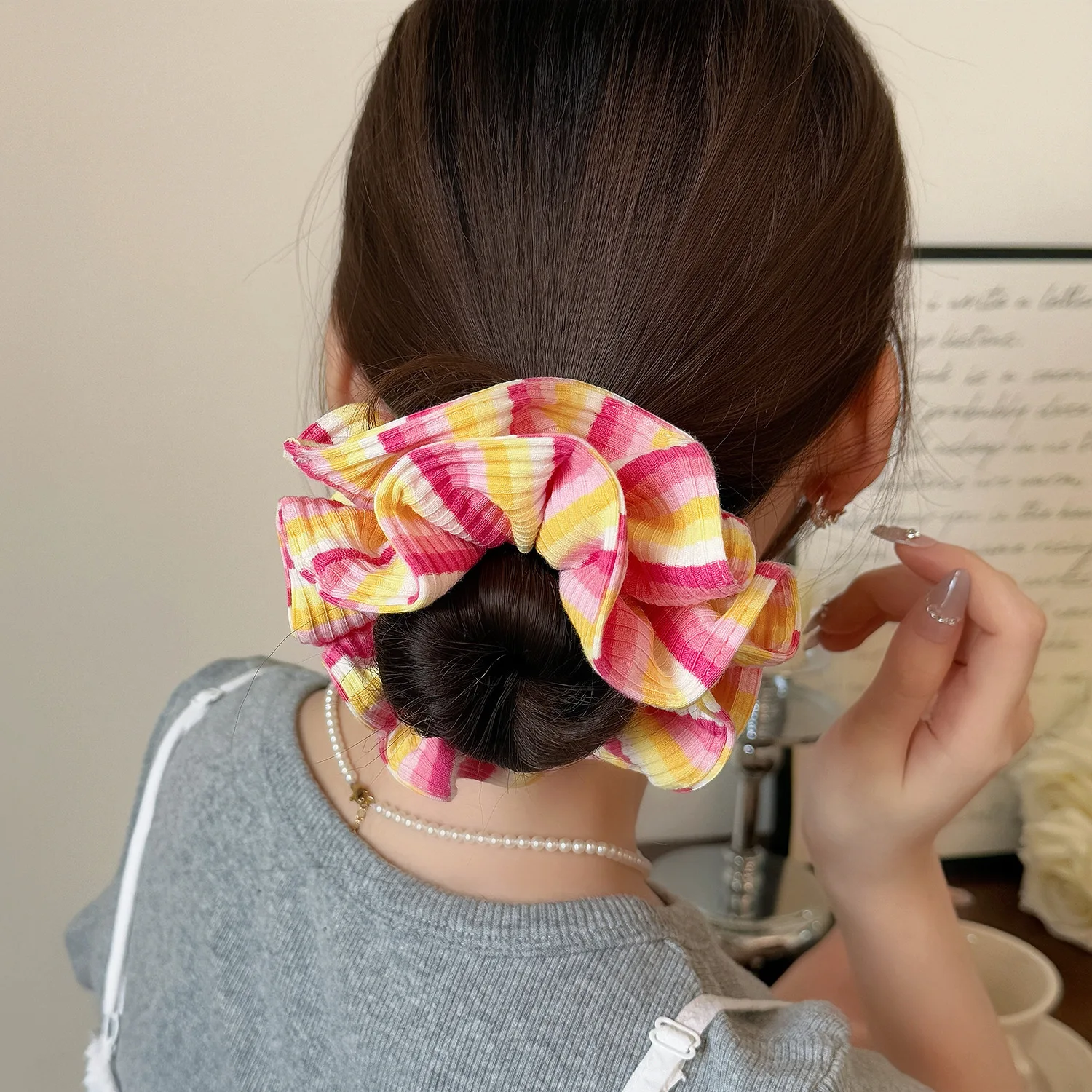 Thumbnail 3 - #32 Cheap Scrunchie Hair Ties Worth Buying