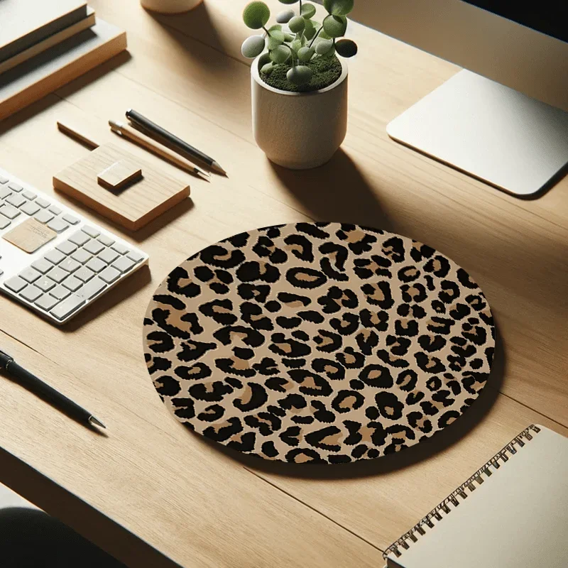 Small Round Leopard Print Mouse Pad Computer Laptop PC Desk Mat Natural Rubber Anti-slip 20X20cm Mousepad Office and Home Rug