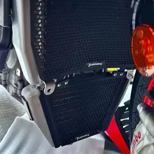 

FOR Aprilia RSV4 Tuono V4 1100 RR Factory APRC RF 2015-2026 Radiator Grille Guard Oil Cooler Cover 2009 2010 2011 2012 2013 2014