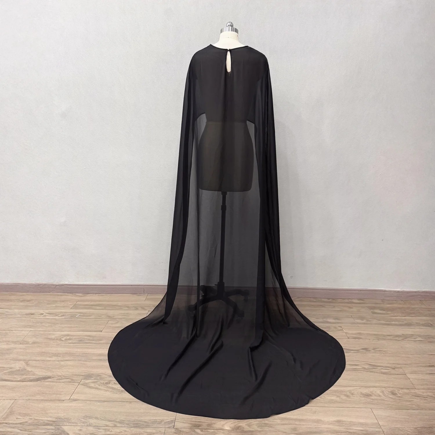 Custom Made Chiffon Wedding Capes Short Front Long Back O-neck Bride Boleros Formal Party Bridal Cloak Women Accessories