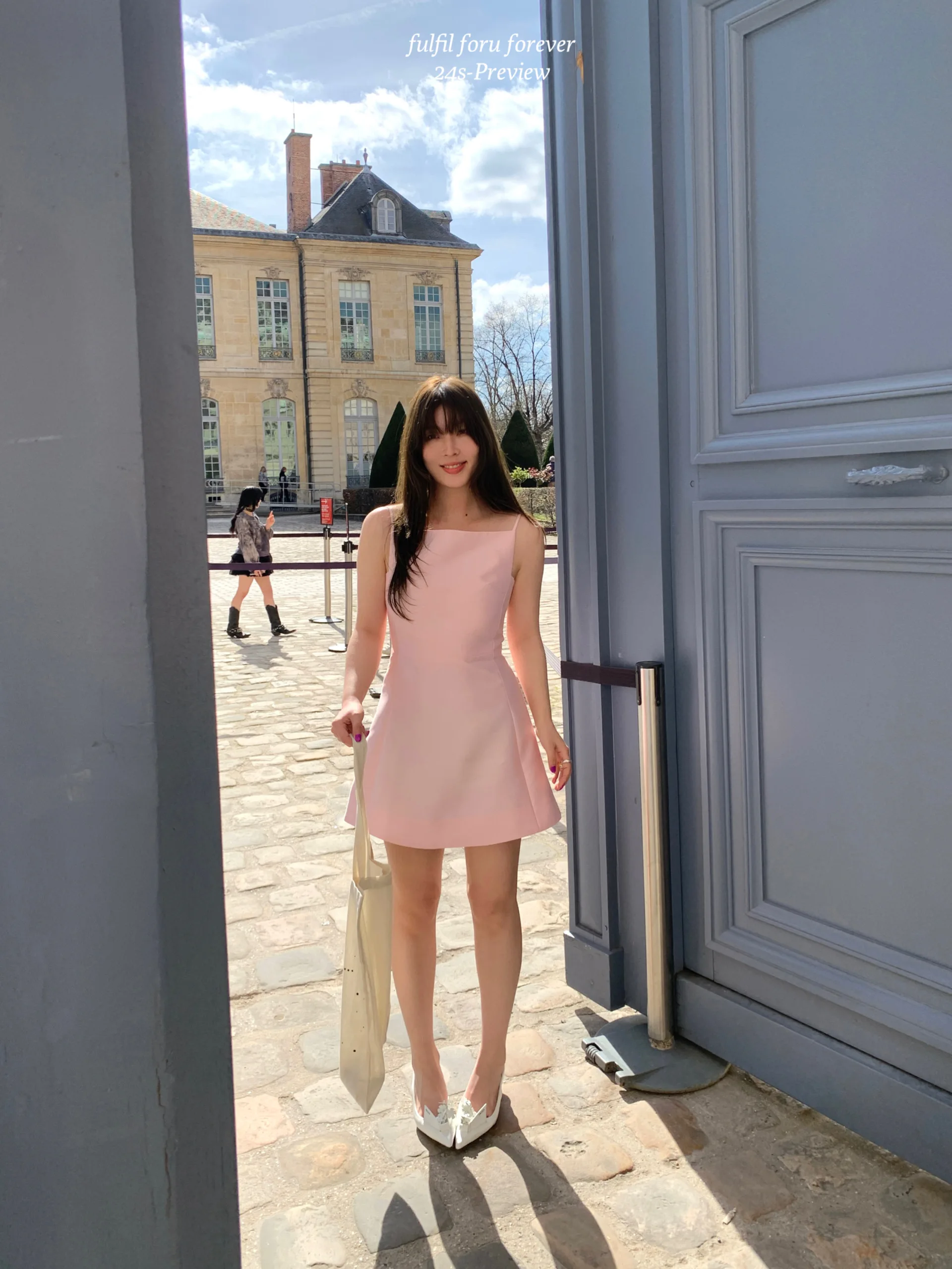 

Faionable A-Line Dr And Top Set для женщин, коврик с застежкой на талии, 3D-дизайн, весна 2024, коллекция для молодых взрослых